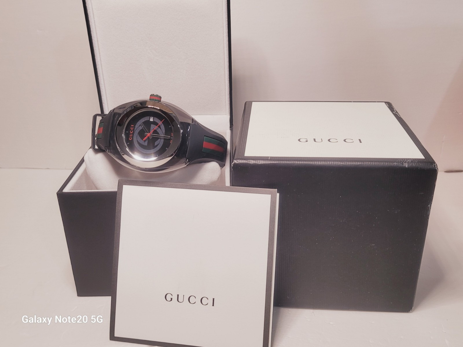 Gucci YA137101 Men’s Black Watch