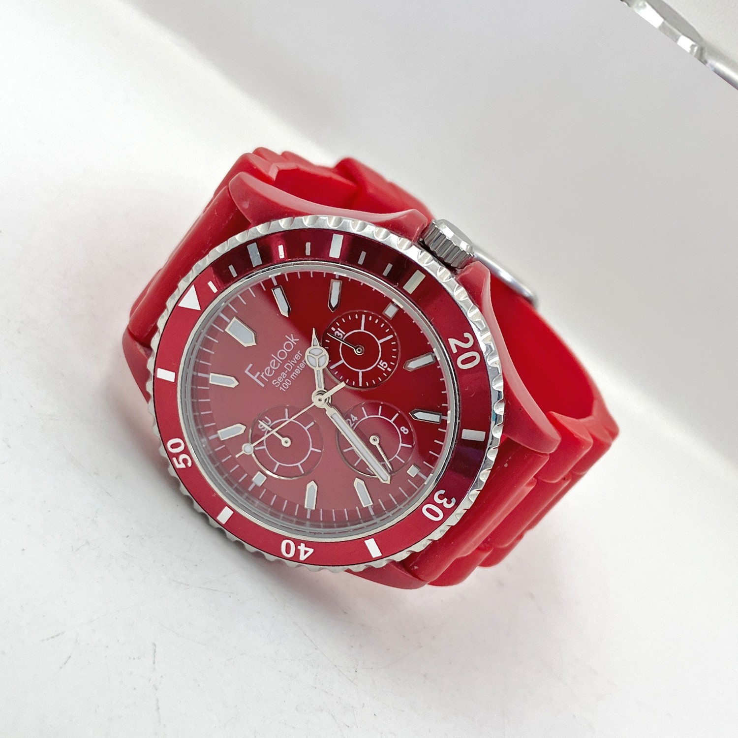 Freelook Sea Diver Dive Style Watch Fixed Bezel Red Resin Case WR 100m 40mm Mens