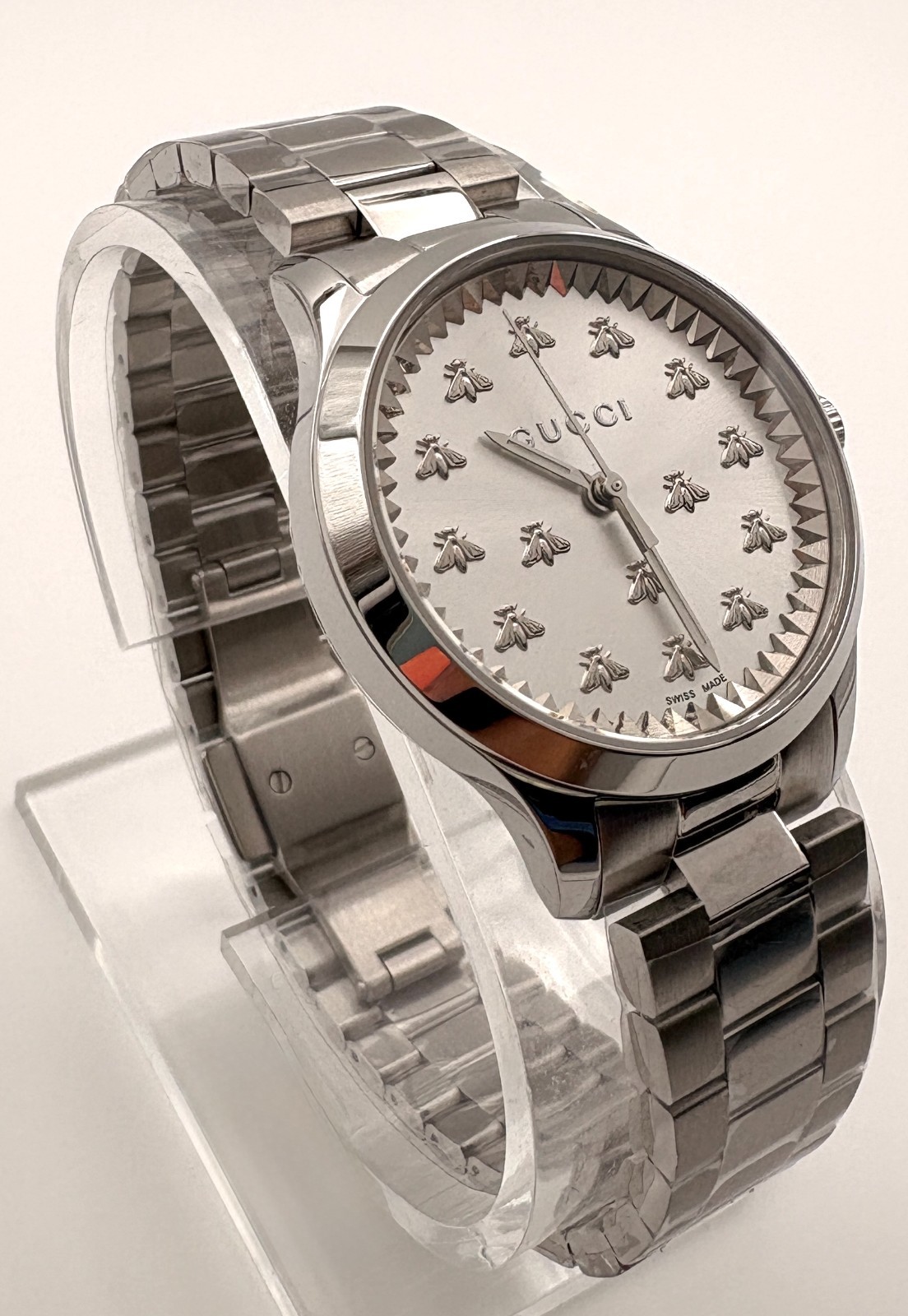 Gucci G-Timeless YA1265031 Silver Dial Bee Motif 32mm Ladies Watch