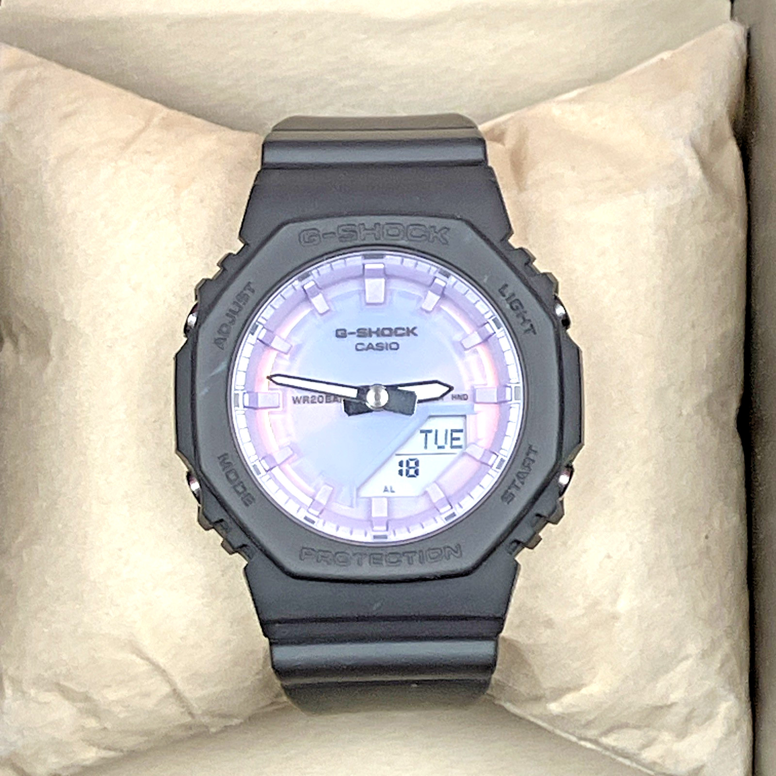 CASIO G-SHOCK Women’s Watch GMA-P2100PC-1AJF Mid Size Model Black / Pink NWOT