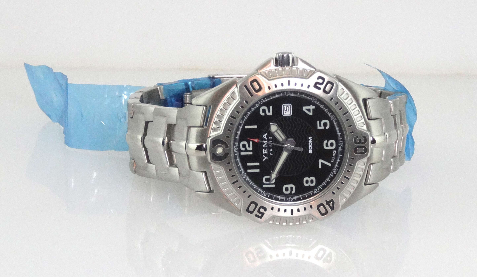 YEMA by Seiko YM-565 Men’s Silvertone Deep-Diver Quartz Watch NIB 20-ATM (200-M)