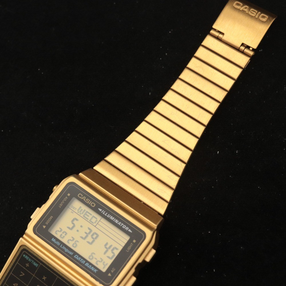 CASIO Digital Watch Data Bank International Model Cheap Casio DBC-611G