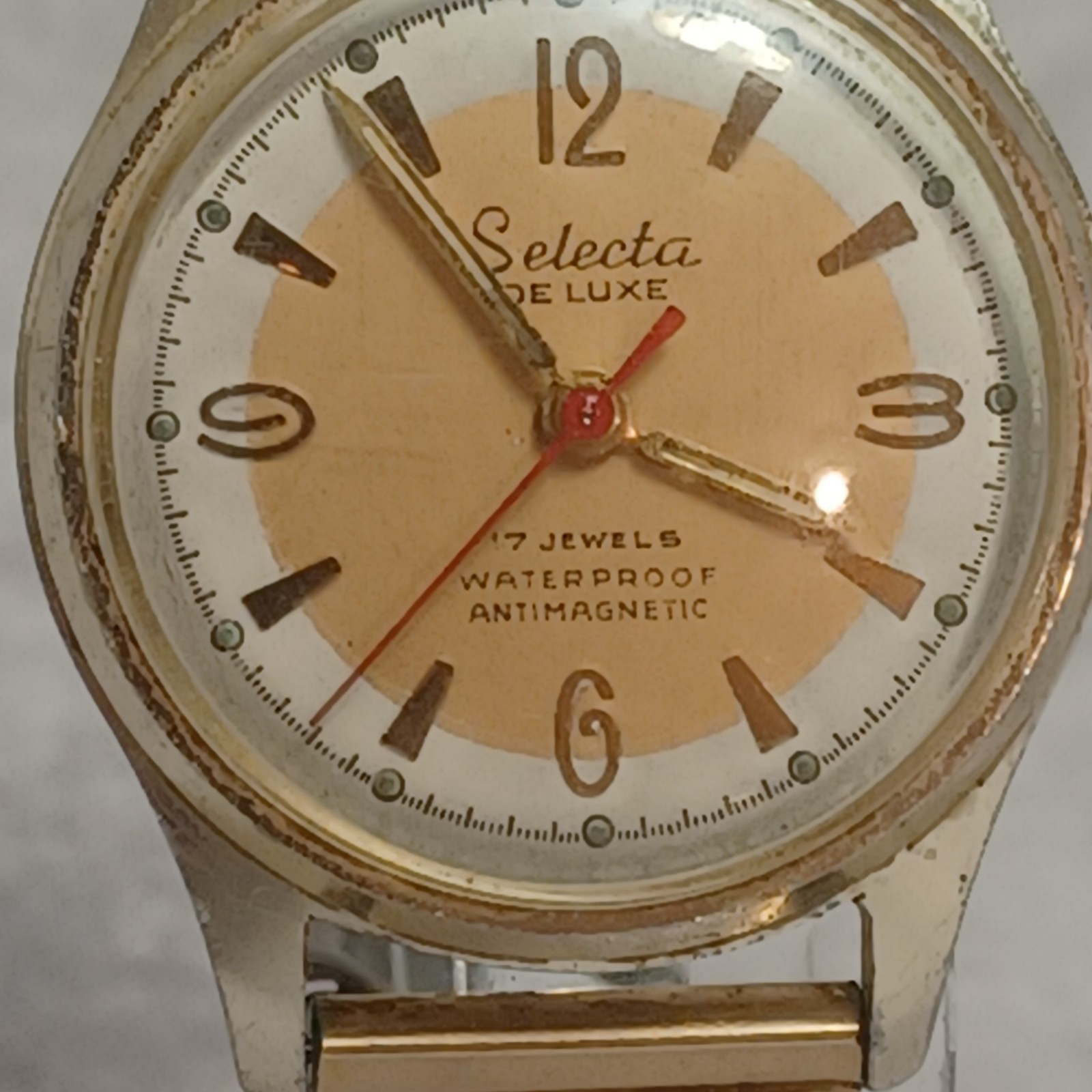VTG Selecta De Luxe 17 Jewels Automatic Watch runs waterproof anti-magnetic