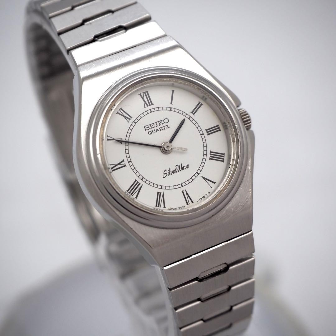 SEIKO SilverWave Quartz Watch White Dial Silver 28mm 17cm/6.69in New Battery