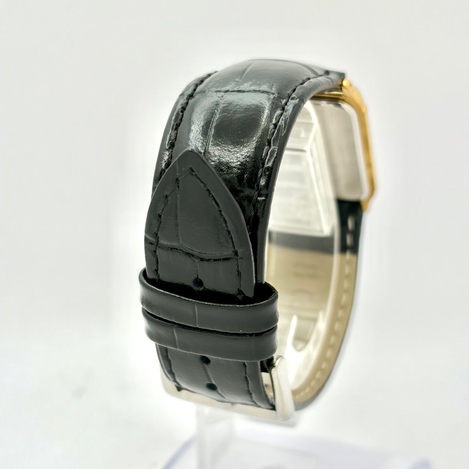 Seiko Men’s Gold Rectangular Quartz Watch 5E31-5A10 Battery Used