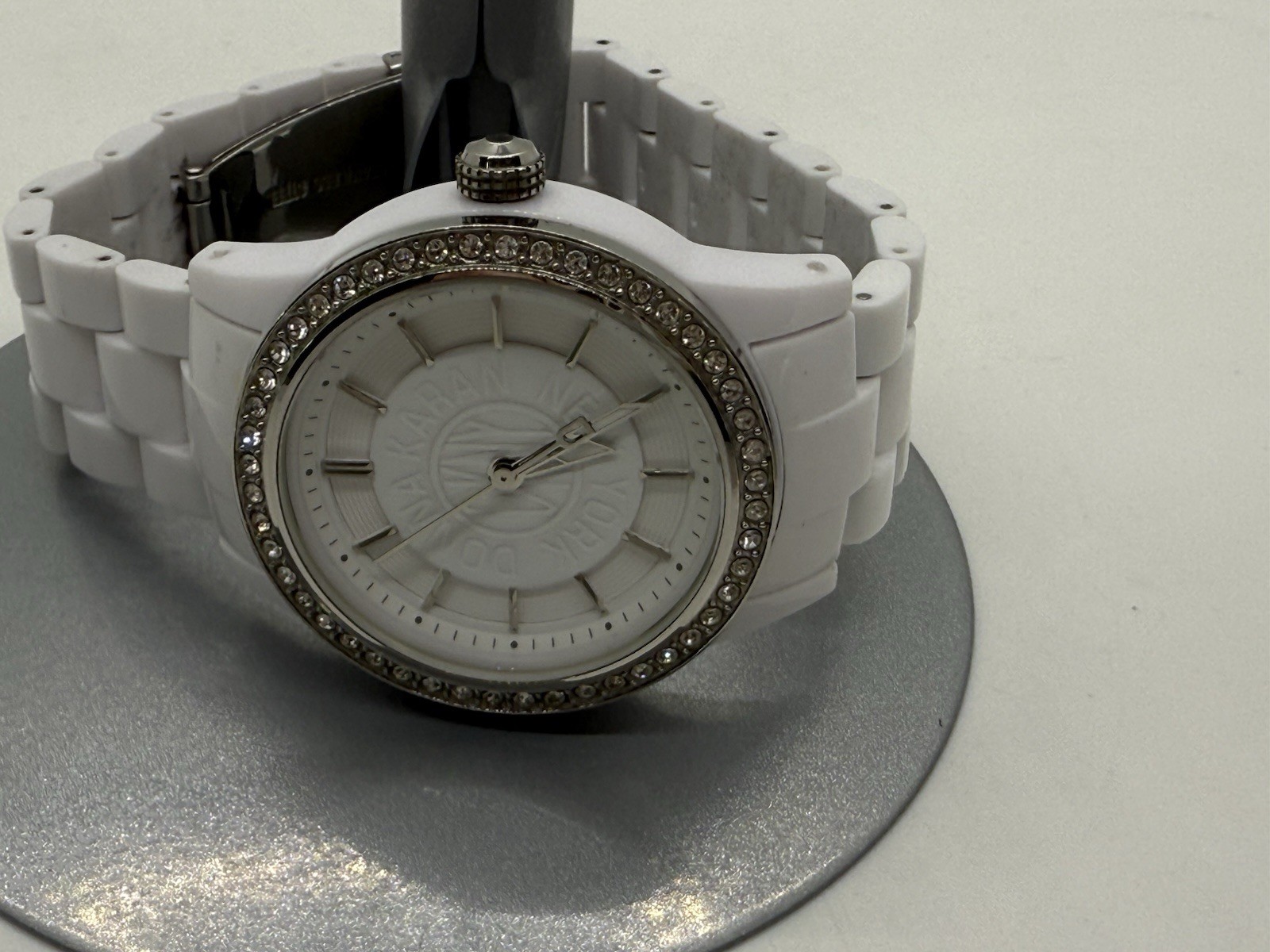 DKNY WHITE POLYURETHANE PLASTIC BOYFRIEND LADY,LOGO DIAL WATCH NY8011