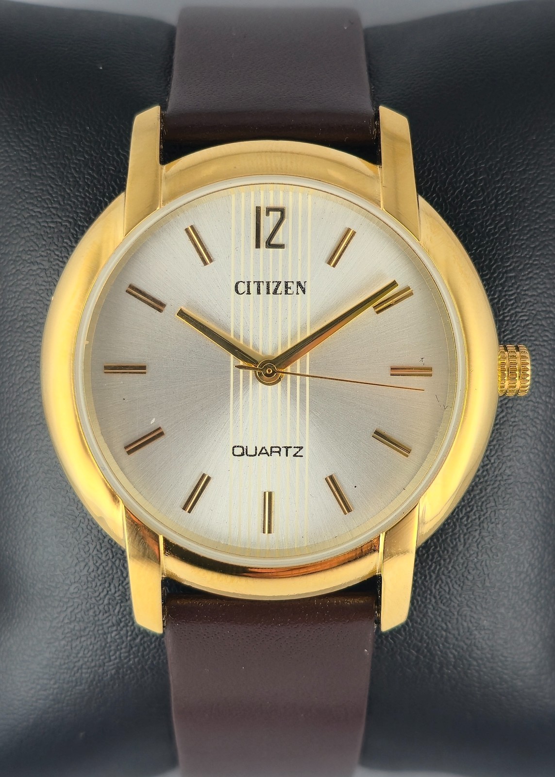 Beautiful Citizen Slim Round Silver Dial Quartz Men’s Wristwatch Leather Band