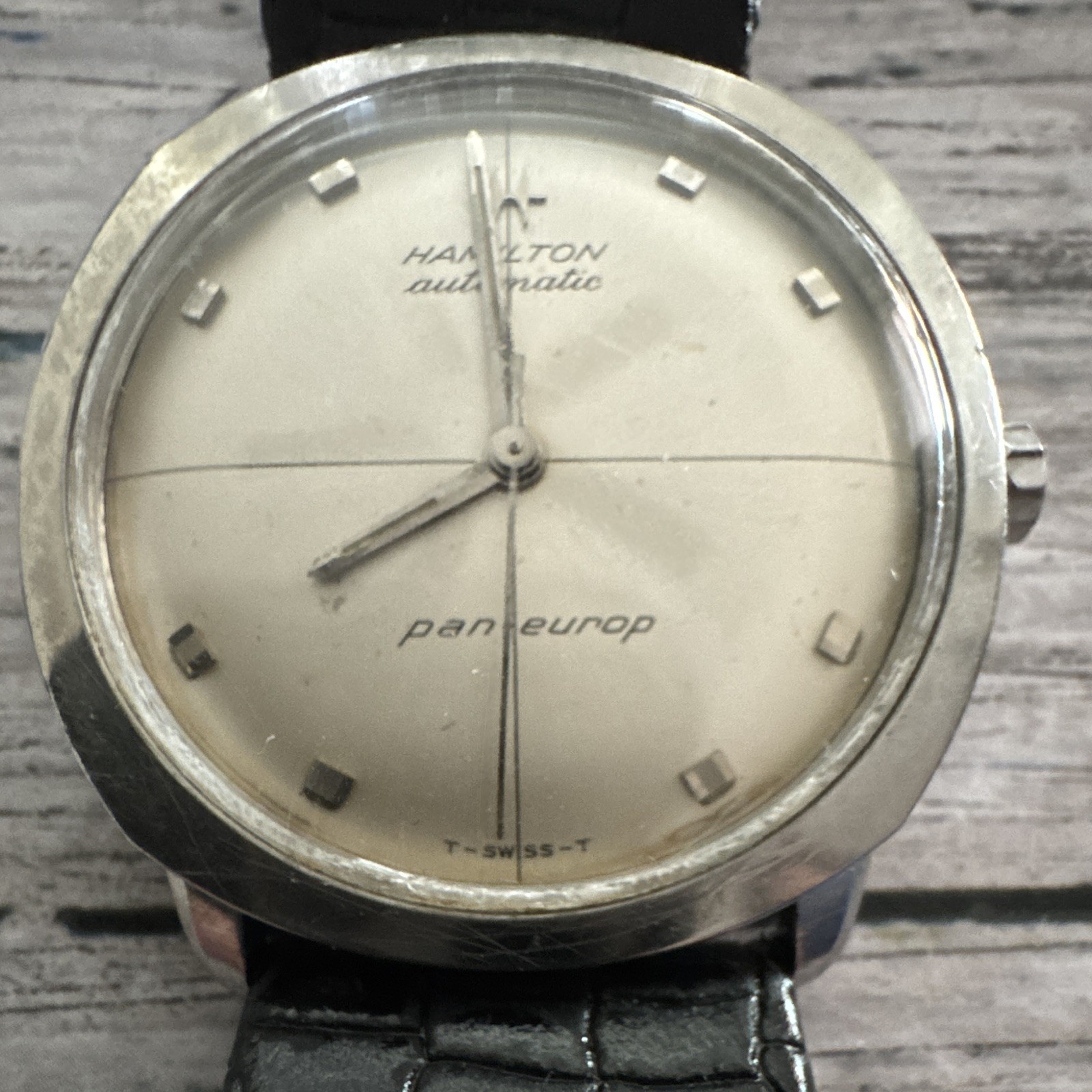 Hamilton Pan Europ Automatic Swiss Made 21 Jewels Vintage Watch 1960s 63009-3