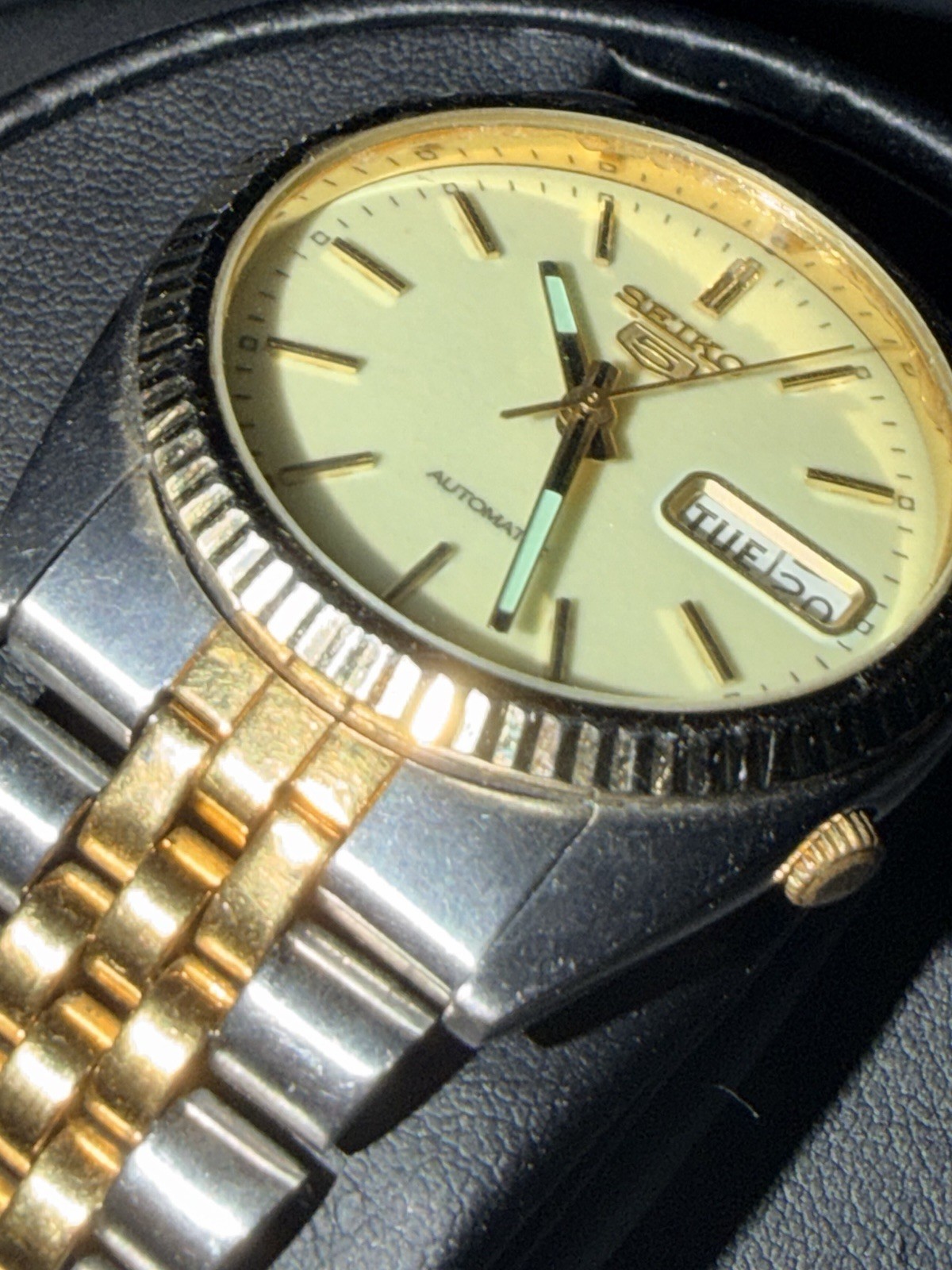 Seiko 5 SNXJ90 Men’s Watch Automatic Two-Tone Gold Dial AMERICAN PSYCHO USA
