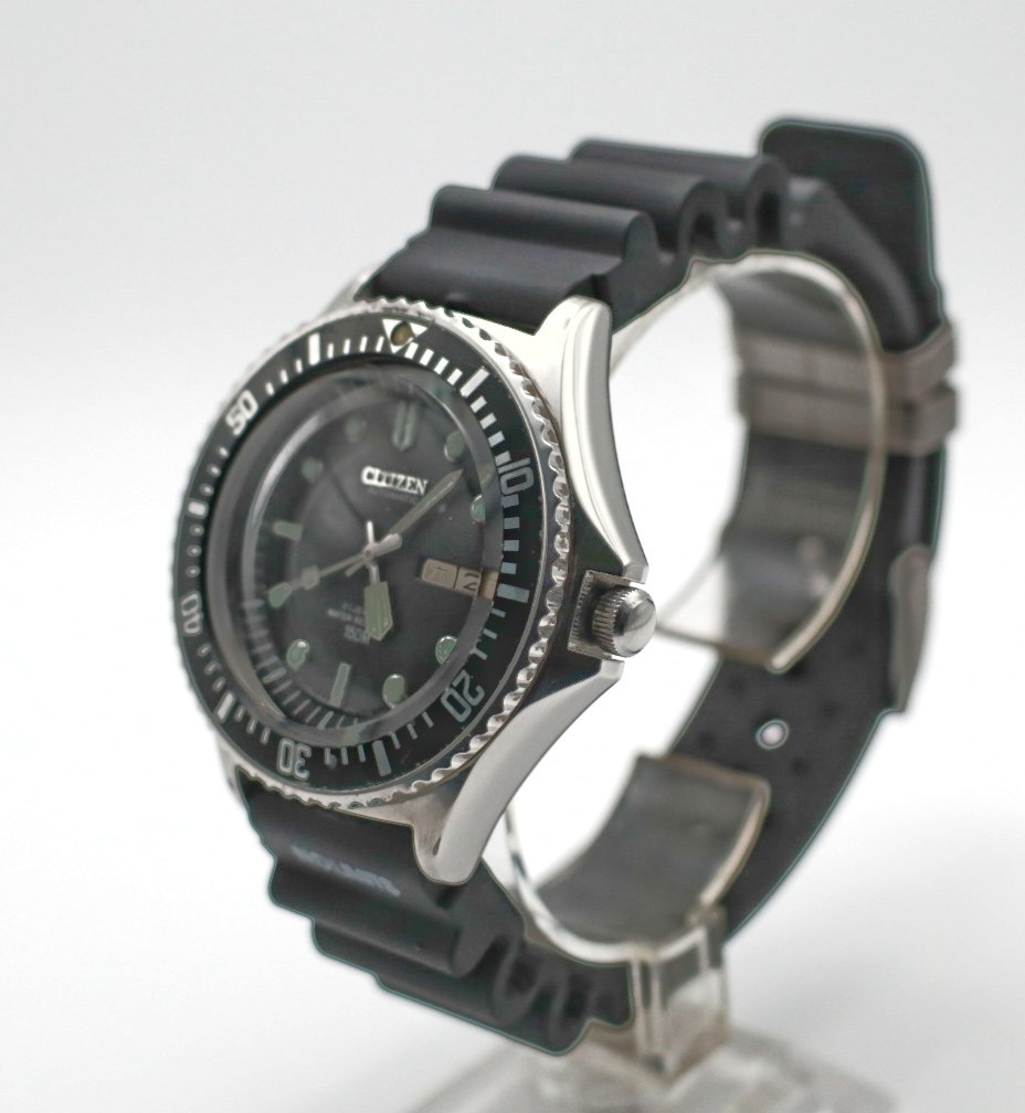 Vintage CITIZEN Diver’s Automatic 150m “PADDLE” 51-2273 Day/Date men’s watch