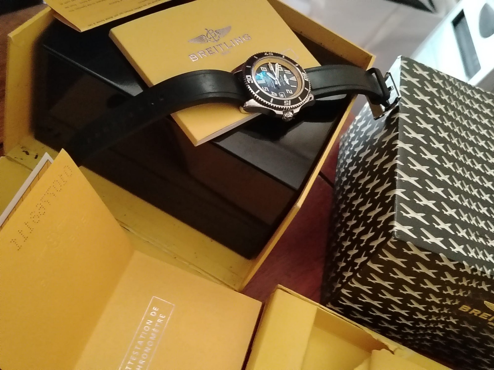 Breitling Superocean 42mm Automatic 1500MT Beautiful