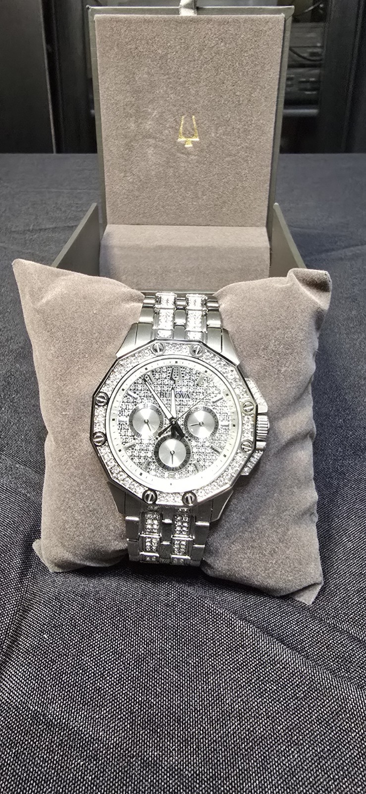 New Bulova Octava Crystal Men’s Quartz Watch White Dial Stainless Steel 96C134