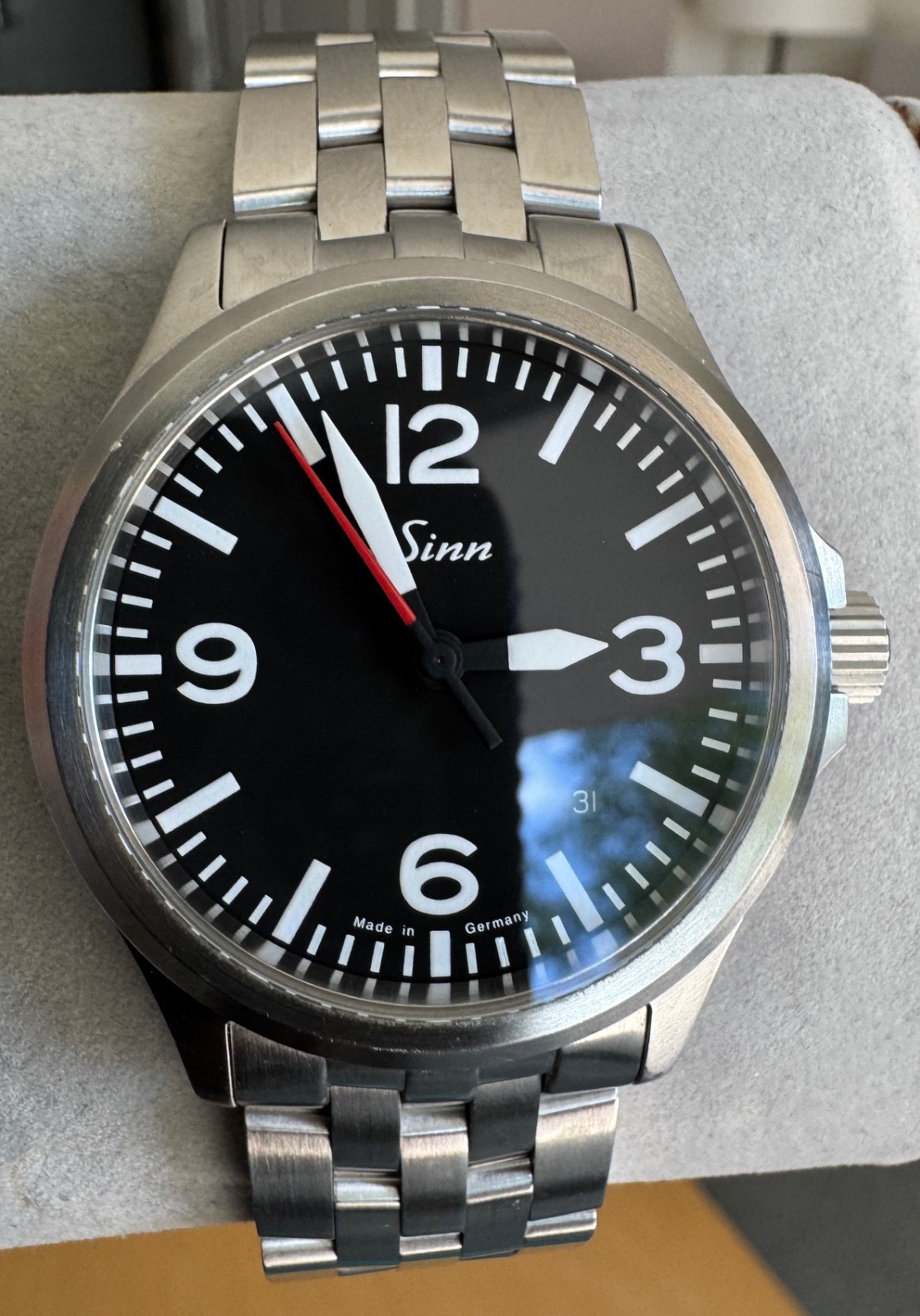 Sinn 556A RS with Fine Link Bracelet, Black Double-Textile Strap, +2spd accuracy