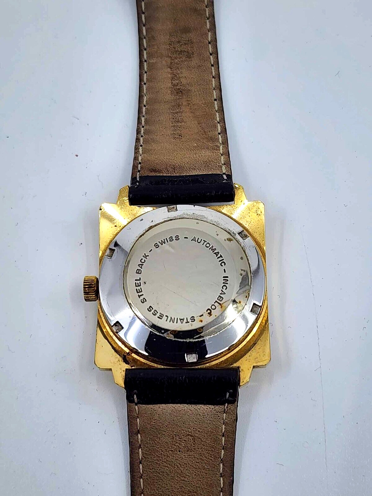 NICE GRUEN PRECISION 25J AUTOMATIC MENS WATCH RED DATE 32MM WORKS C910