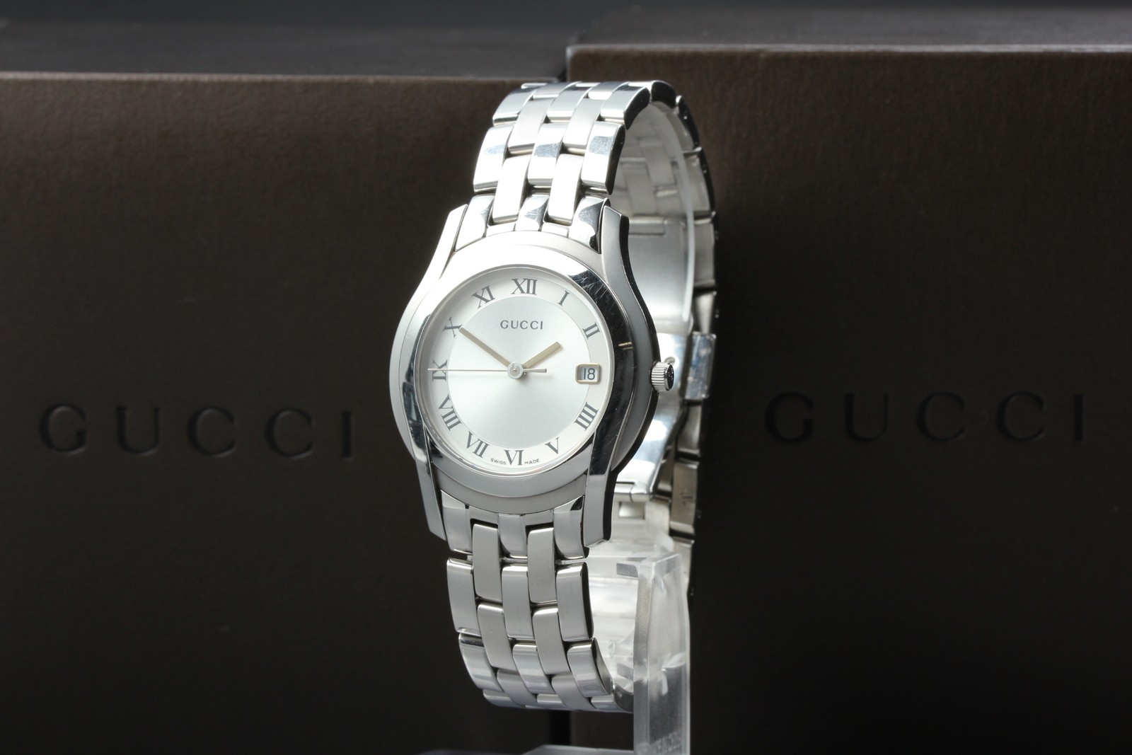 [Near MINT / Full Set Box] GUCCI 5500M Silver Dial 35mm Men’s Quartz Watch JAPAN