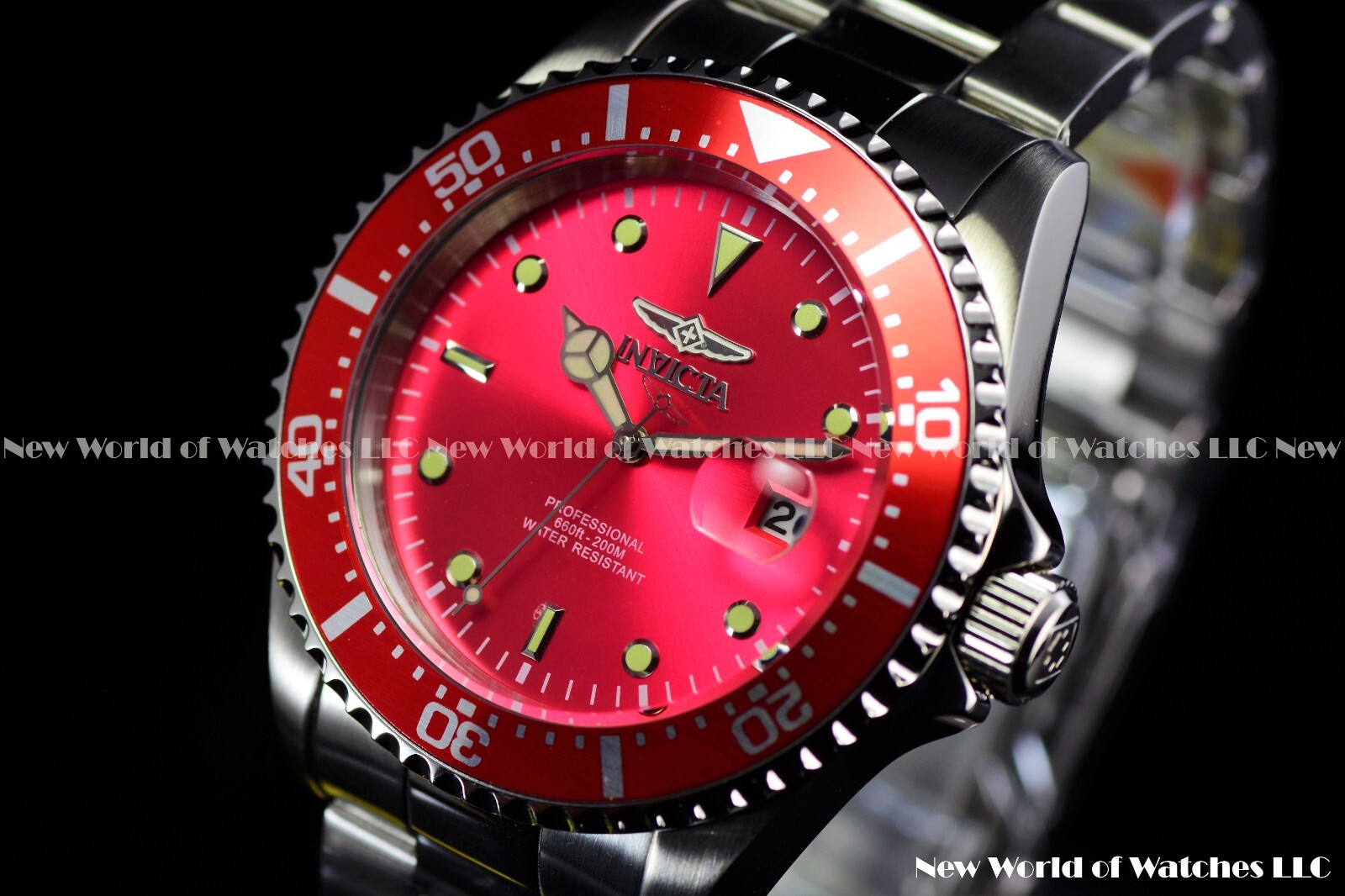 Invicta Men’s Pro Diver Silver Dial Diamond Bezel Stainless Steel Bracelet Watch