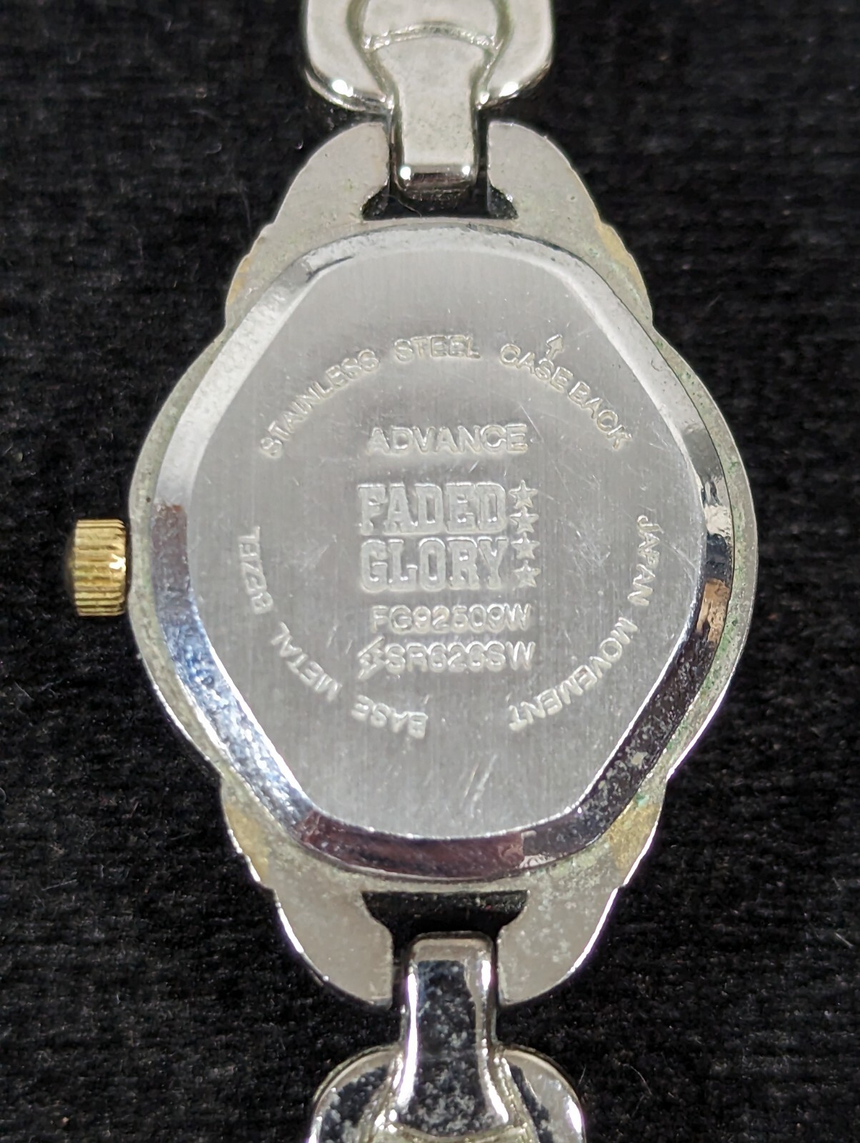Faded Glory Silver Tone Dial Round Case Link Bracelet Band Watch 6.75 Inch