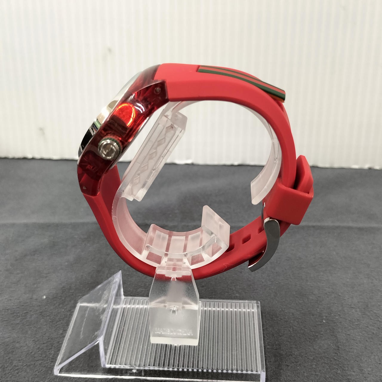 GUCCI Quartz Analog Watch SYNC 137.3