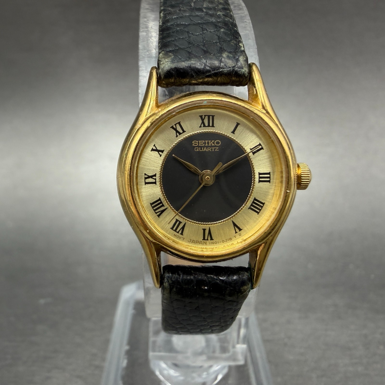 Seiko Watch Women 21mm Black Dial Gold Tone Round 1n01-0e20 New Battery Vintage