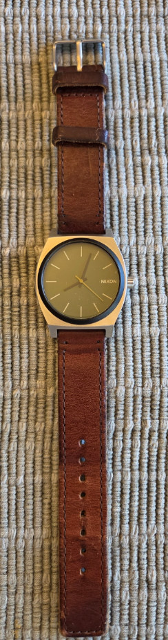 Nixon minimal USA Mens watch