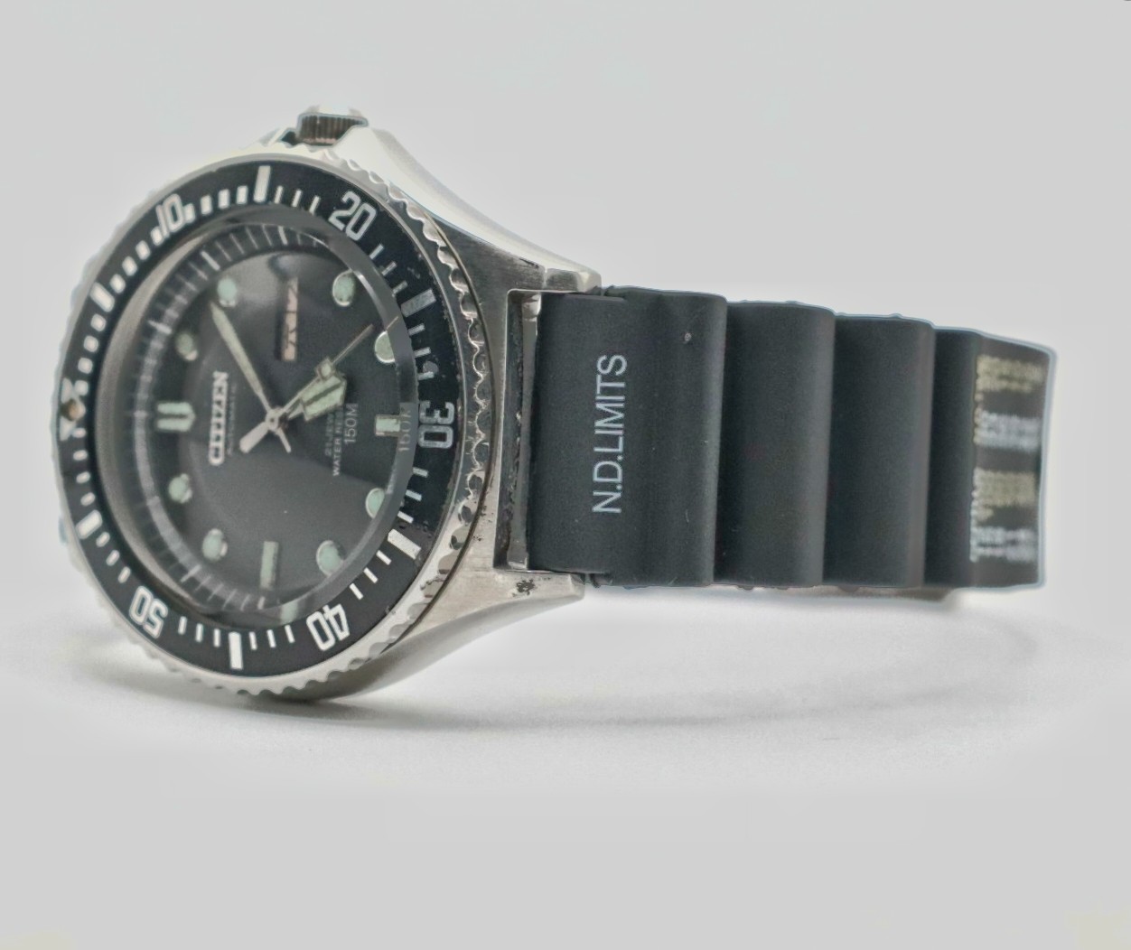 Vintage CITIZEN Diver’s Automatic 150m “PADDLE” 51-2273 Day/Date men’s watch