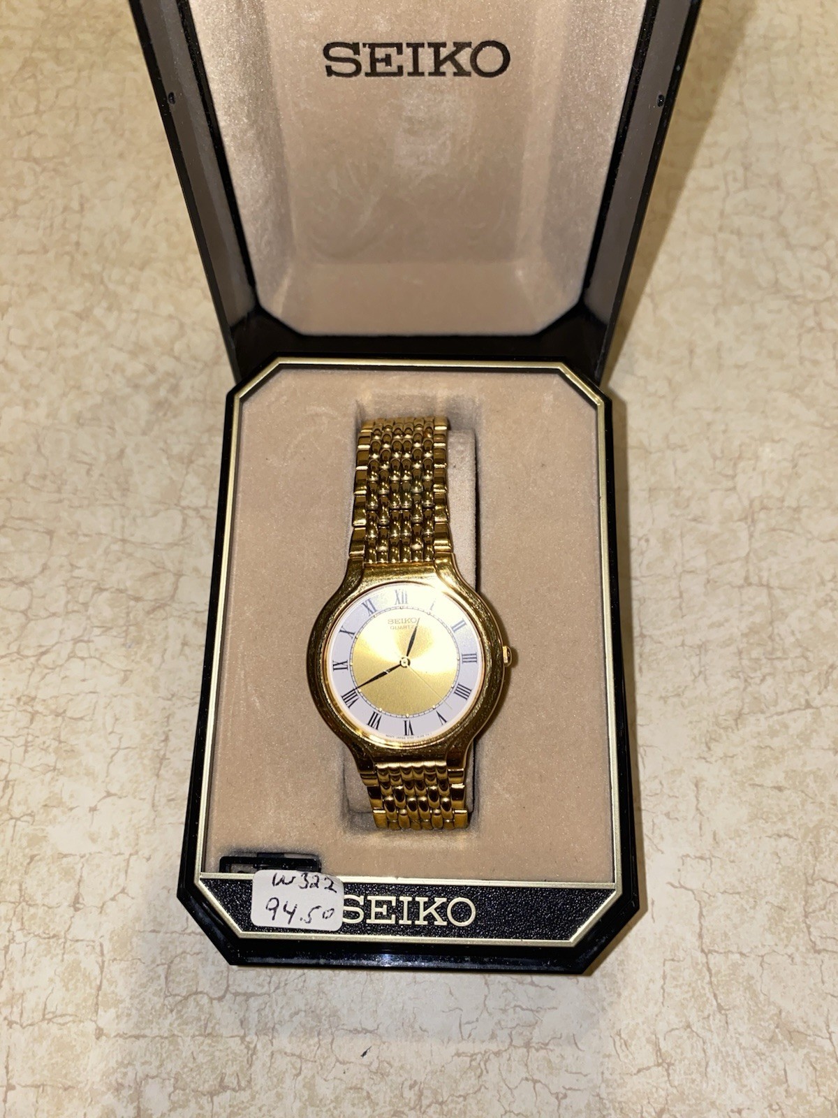 Seiko Men’s Vintage Gold Tone w/ Roman Numerals Quartz Watch V701-6K69