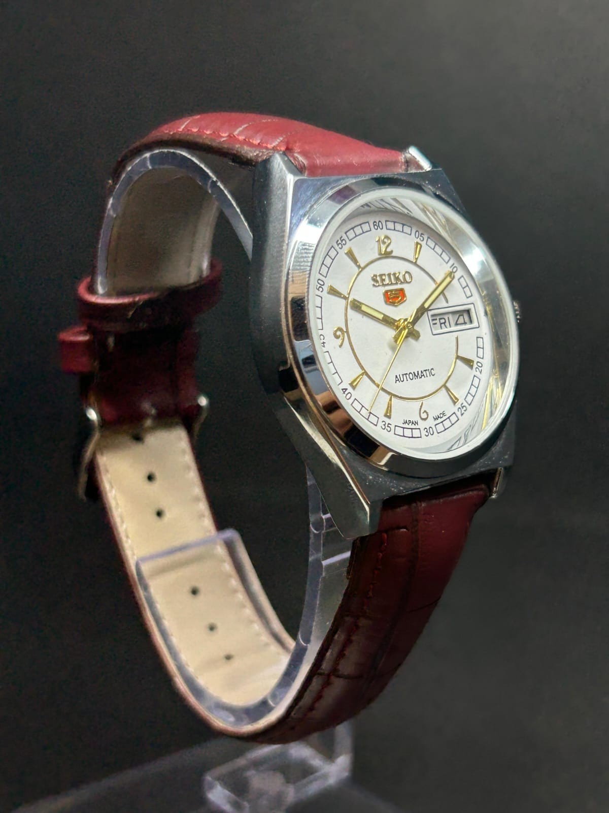 Seiko automatic Refurbished vintage White dial Men’s wrist watch free shipping