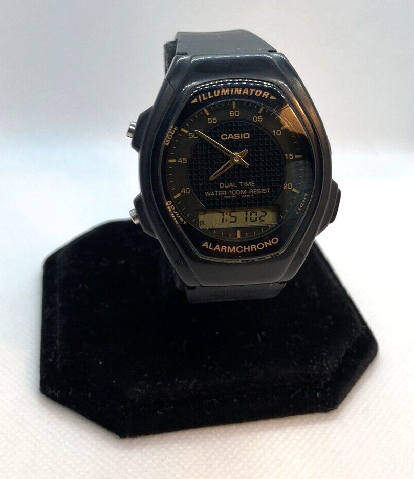 Casio Illuminator Watch Analog/Digital Dual Time Alarm Chrono 1737 AQ-140W