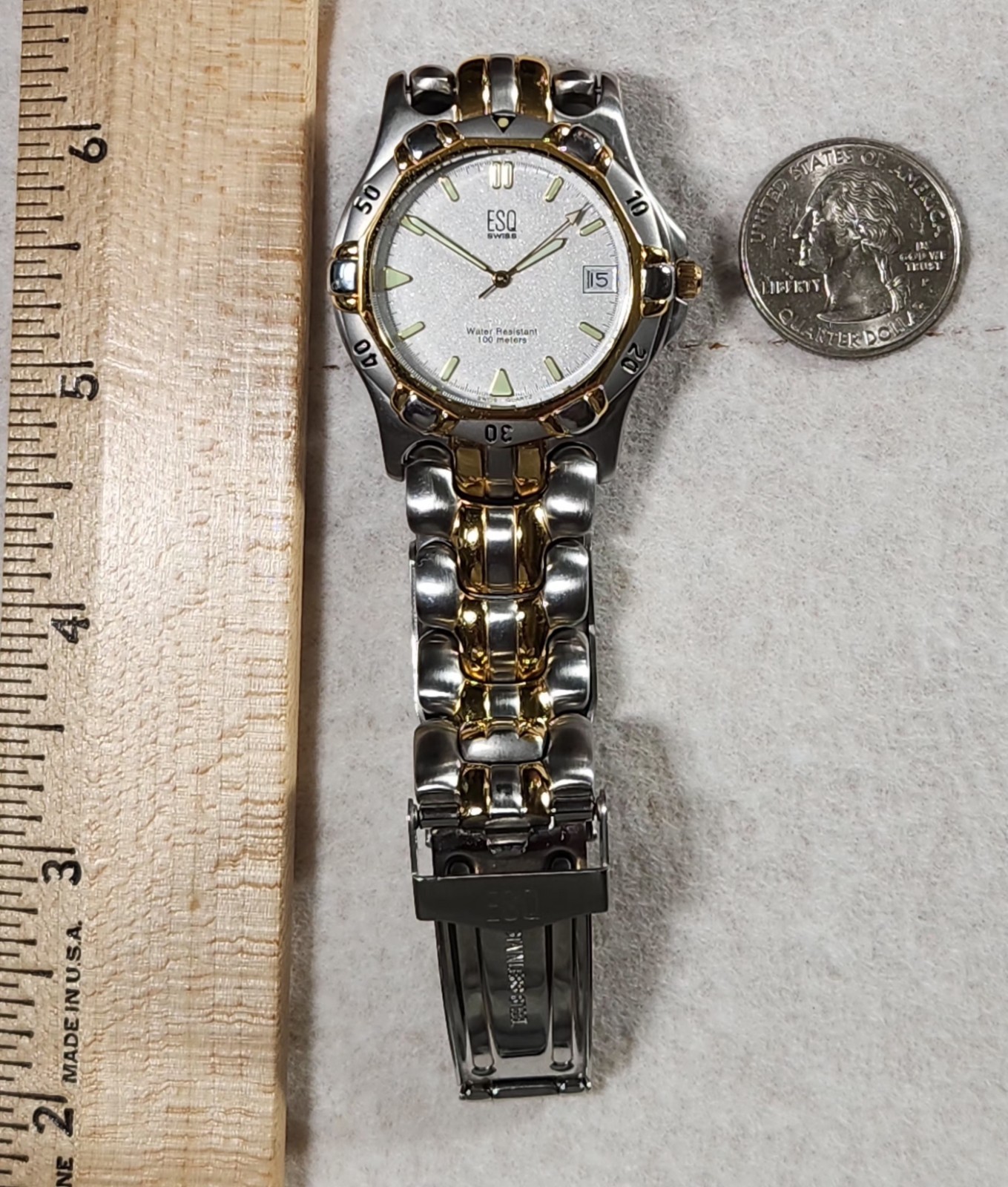 ESQ Esquire Movado E5192 Women’s Watch Swiss Quartz New Battery Bezel Two Tone
