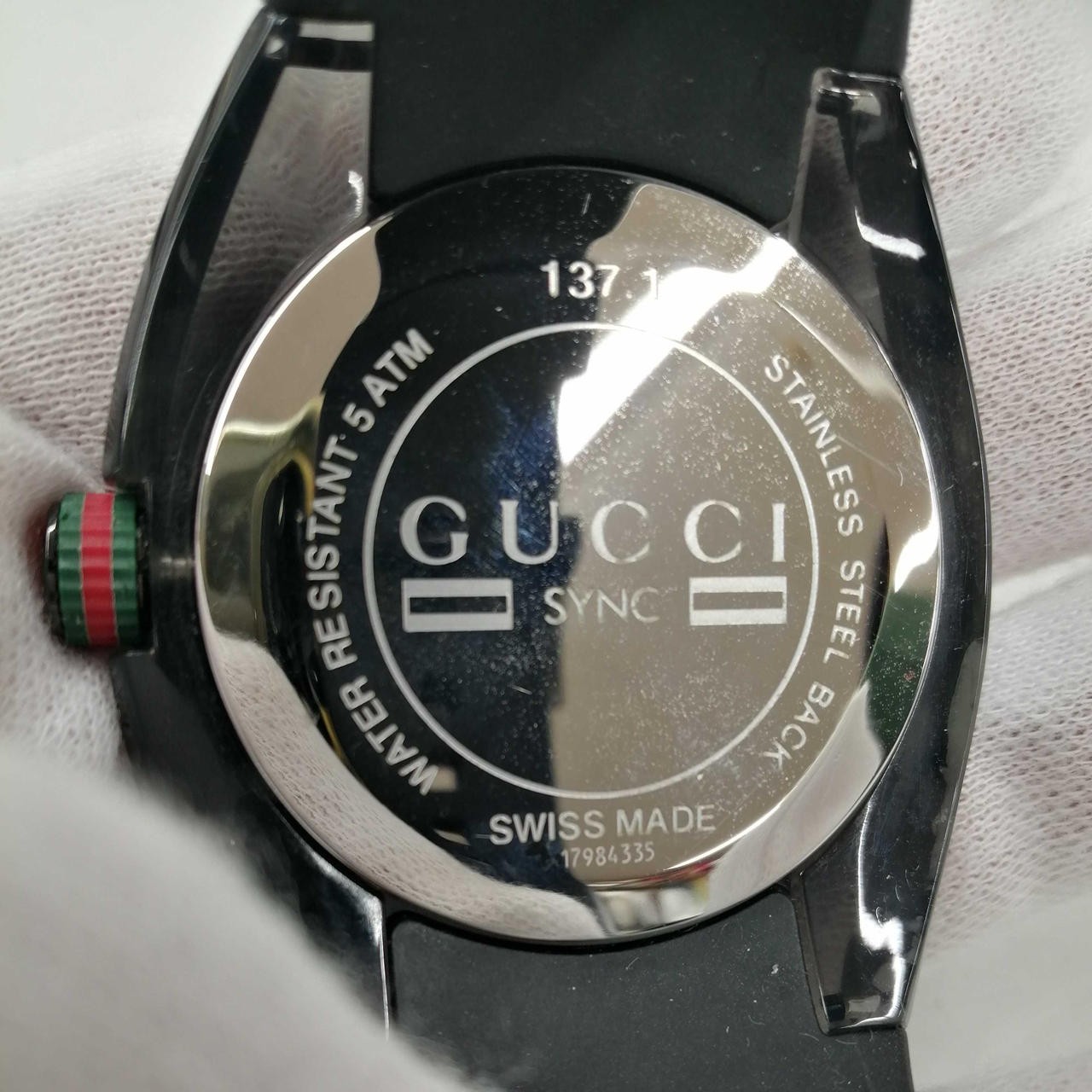 [A3N] Gucci Sync 137.1 Quartz Analog Date Red Resin Men Watch [x7p]