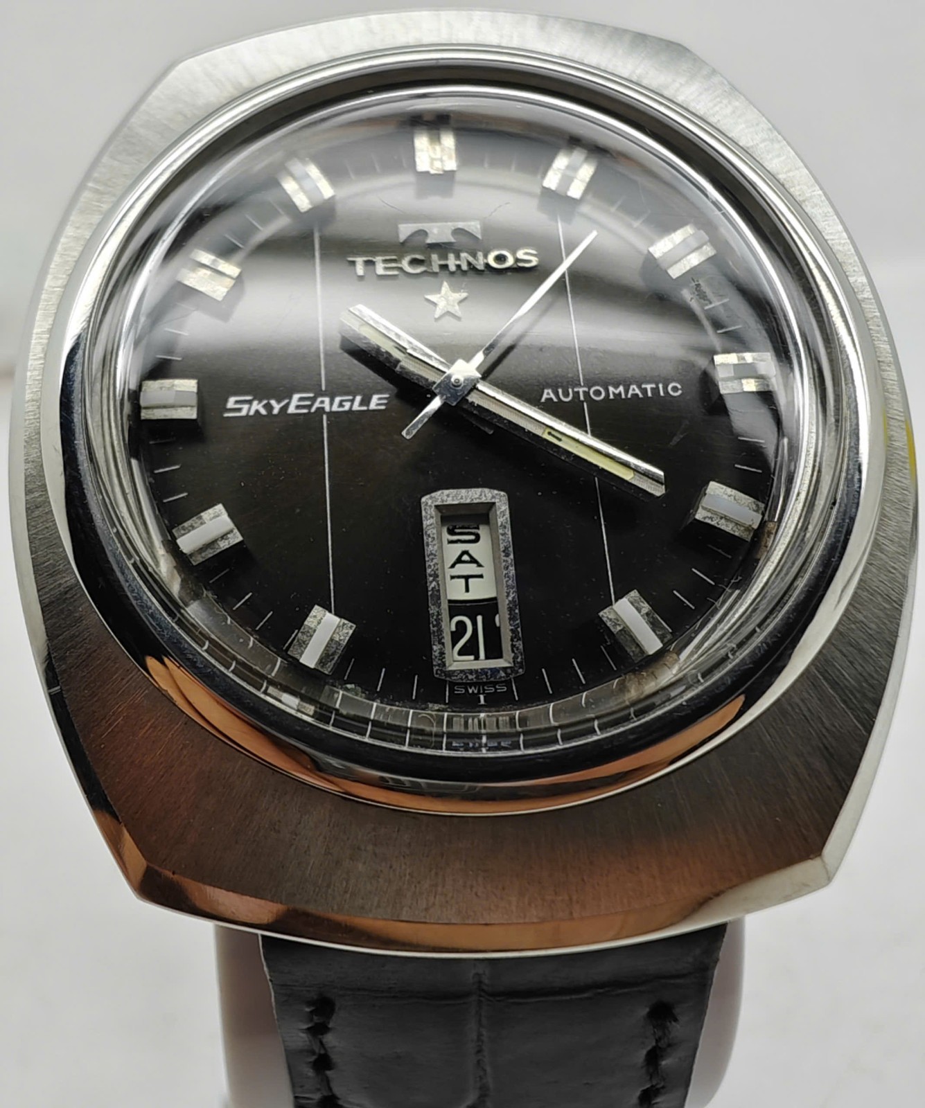 Vintage Technos Sky Eagle Automatic 2630 Day-Date Stainless