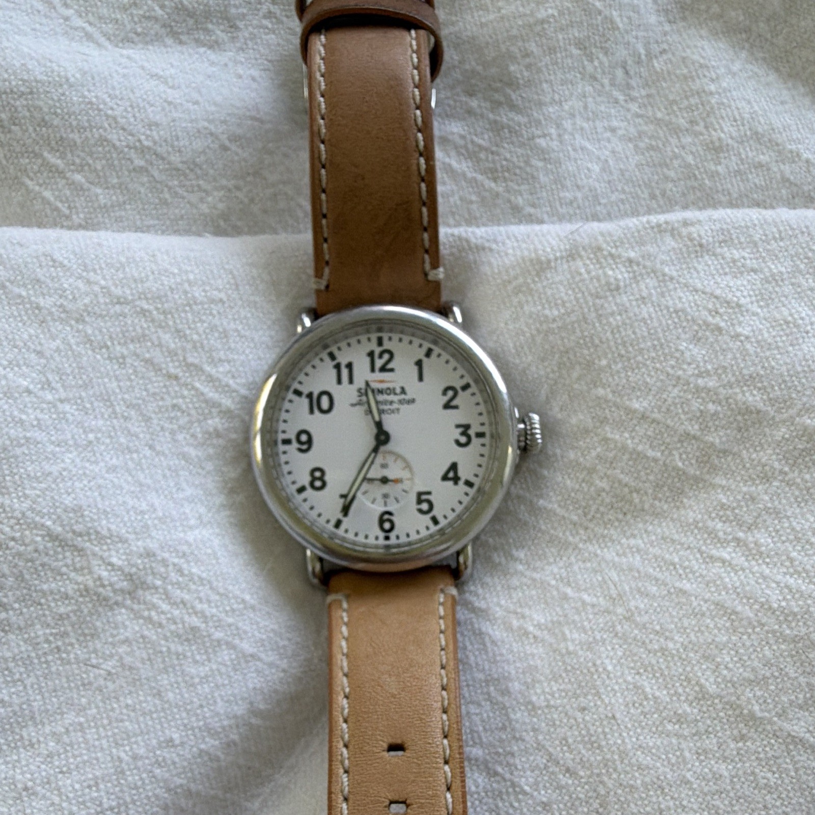 Shinola The Runwell 36mm White Dial Brown Leather Strap Quartz Watch Small