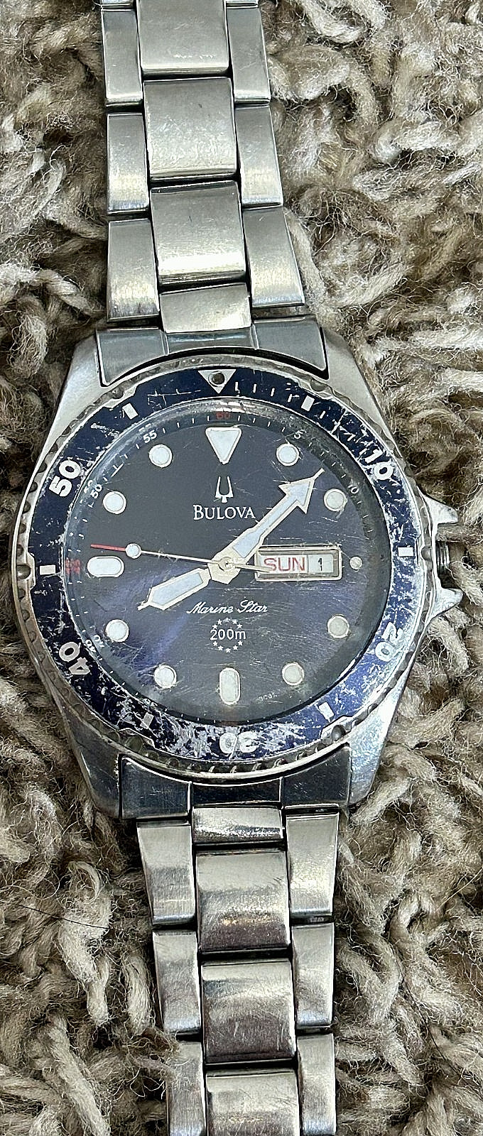 Bulova Marine Star quarts blue dial Men’s Watch for parts or repair