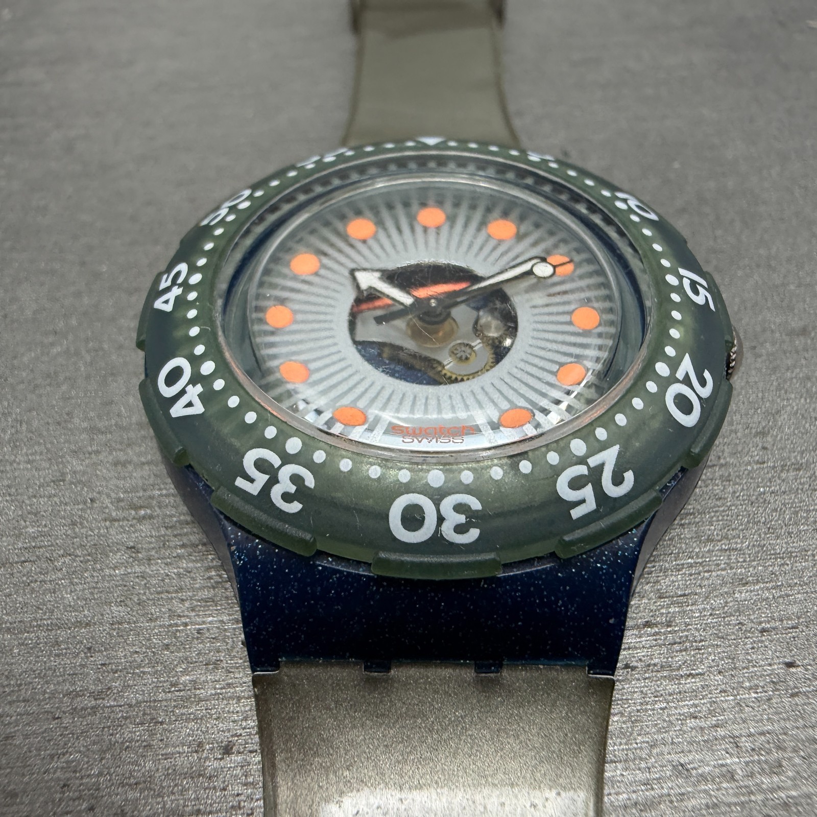Swatch Scuba 200 SILVER TRACE Watch Men 38mm Silver Dial Blue Round SDN107 Works