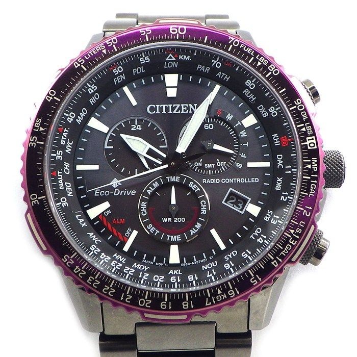 Citizen Promaster Sky Solar Chronograph Black Dial wrist 16.0cm/6.3in