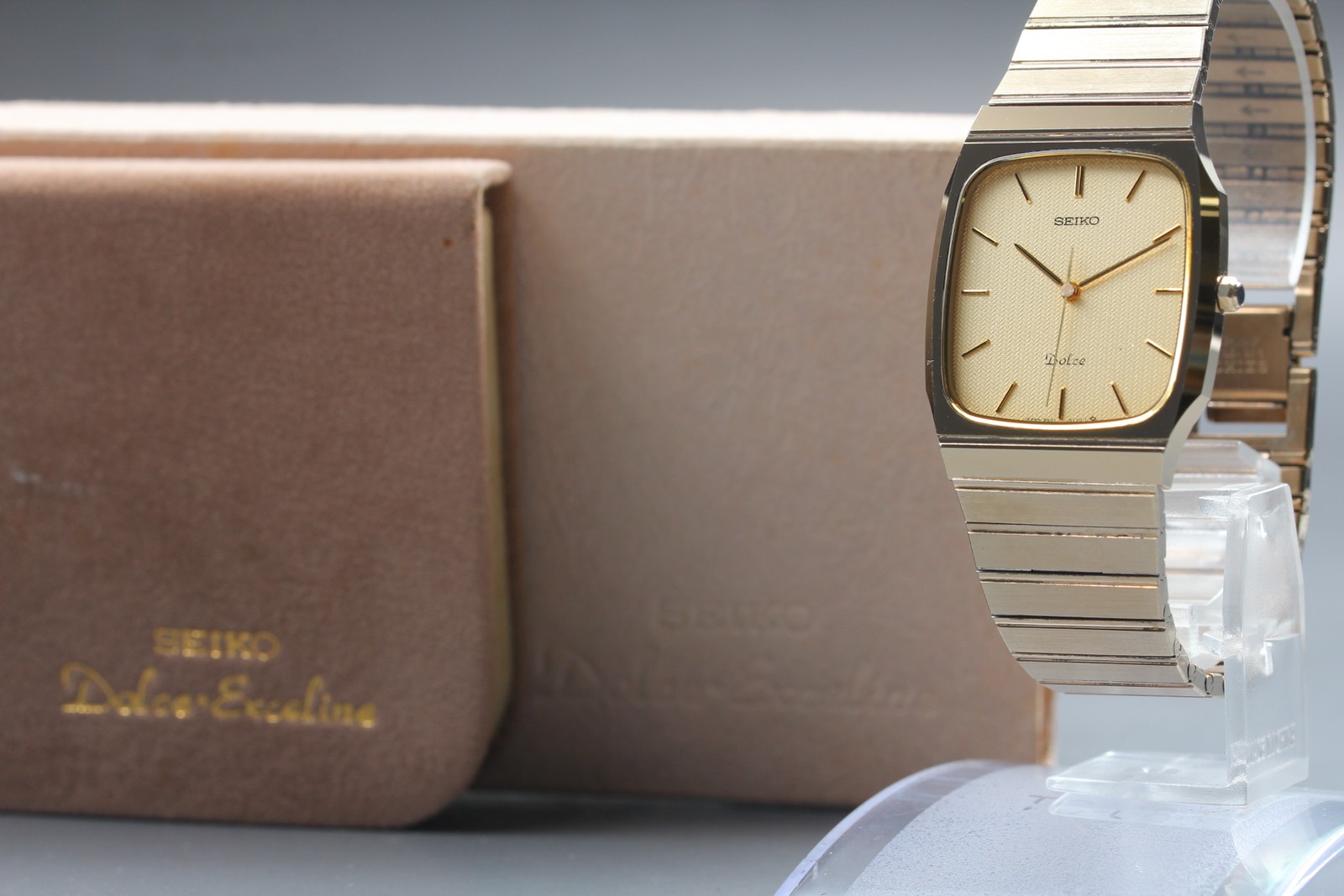 [Near MINT w/ Case] Seiko Dolce 9531-5140 Tungsten Quartz Men’s Watch 29mm JAPAN