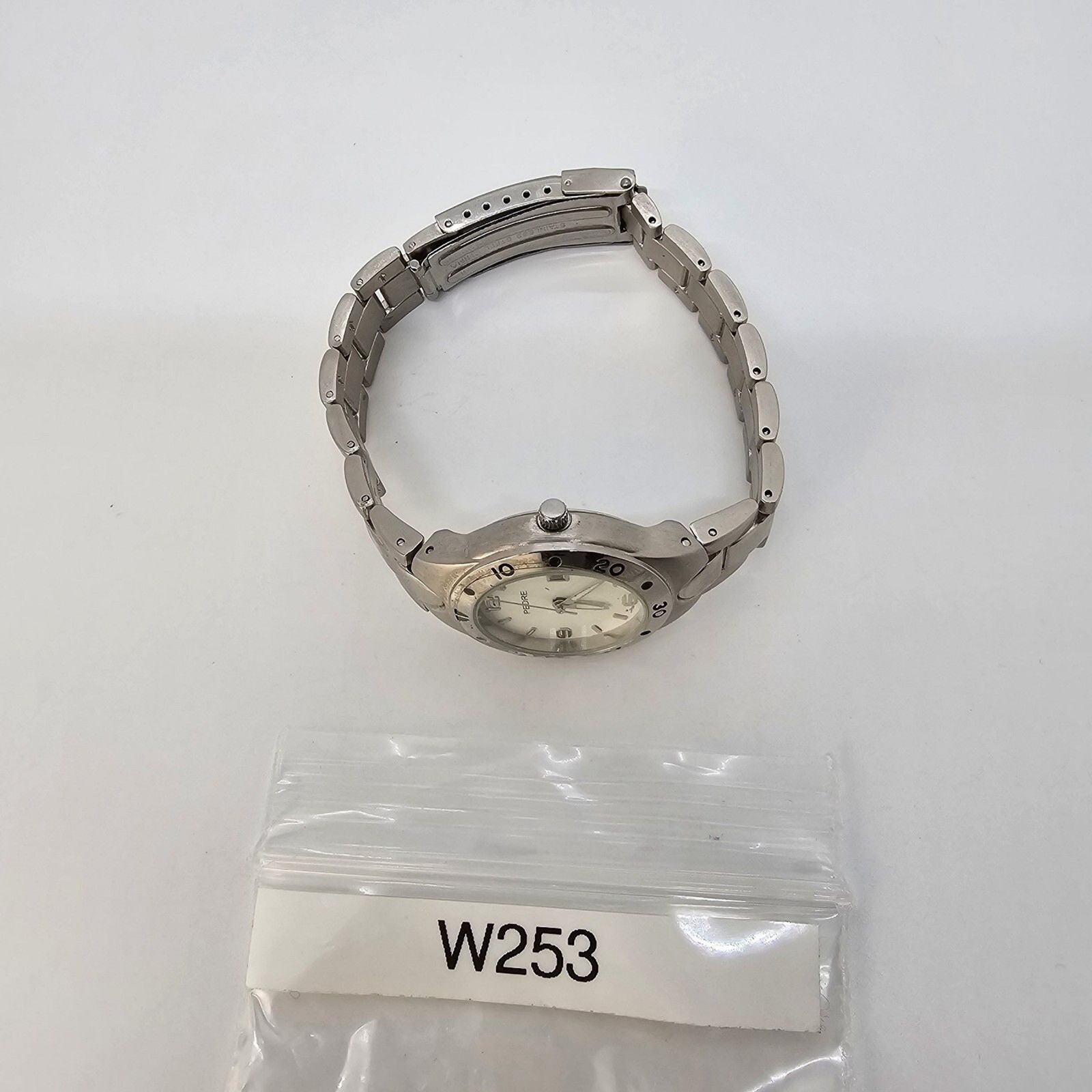 Pedre Women’s Watch 30MM White Dial Gray Case Bracelet Band Date 7″ New Battery
