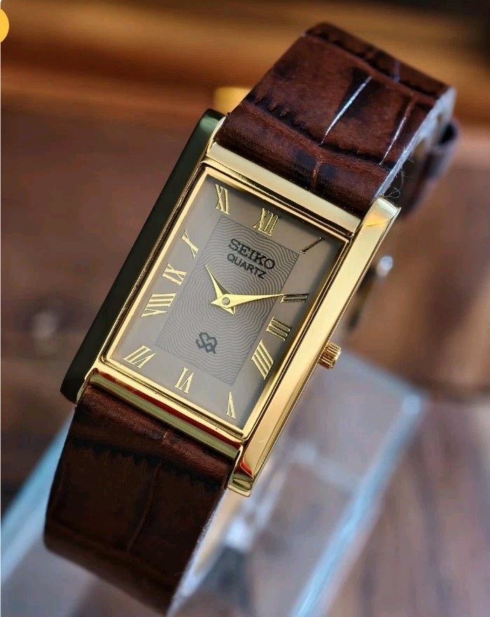 Vintage Seiko Slim Tank Mens Wristwatch With Rare Gray Face Japanese 90s Watch