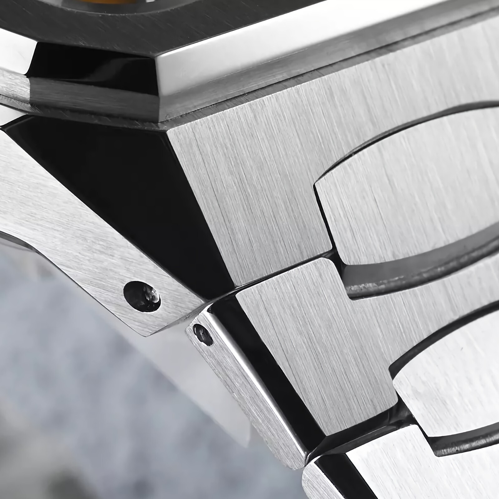 SAN MARTIN SN0145-G Automatic Stainless Steel 39.5mm Barrel Shape Case Men Watch