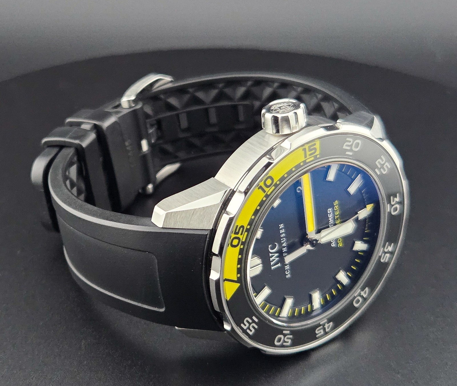 IWC Aquatimer 2000 IW356808 Automatic Diver 44mm – Rubber Strap
