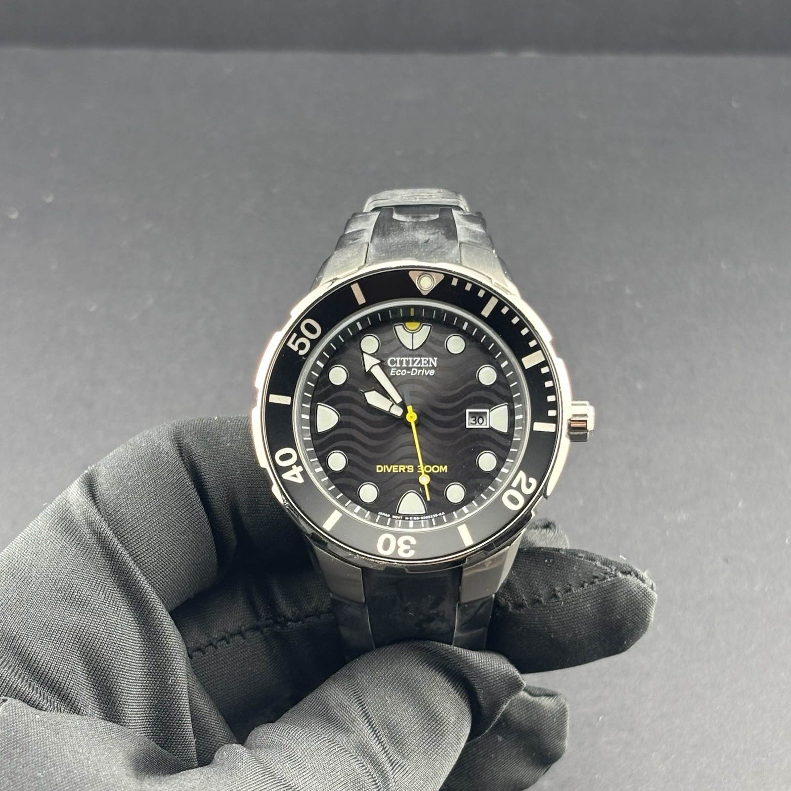 Citizen Men’s Professional Diver Rotating Bezel