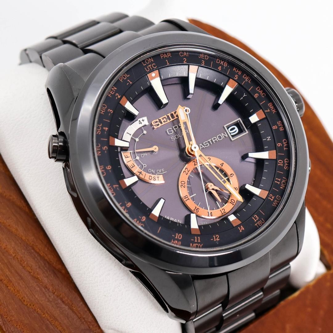 Seiko Astron 7X52-0AC0 Solar Wristwatch wrist 19.0cm/7.5in