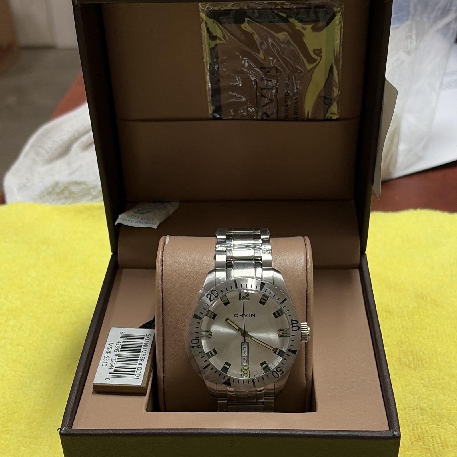 ORVIN Odd1 Men’s Quartz Analog Date 42mm White Dial Steel Bracelet 100m Box