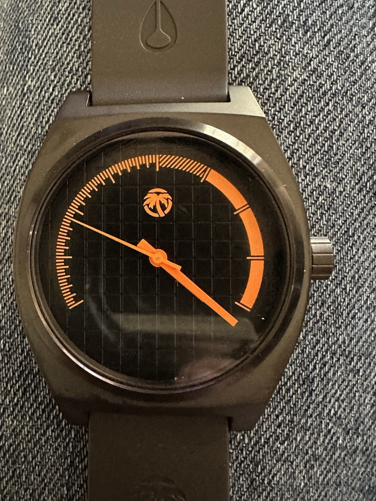 Nixon Heat Watch