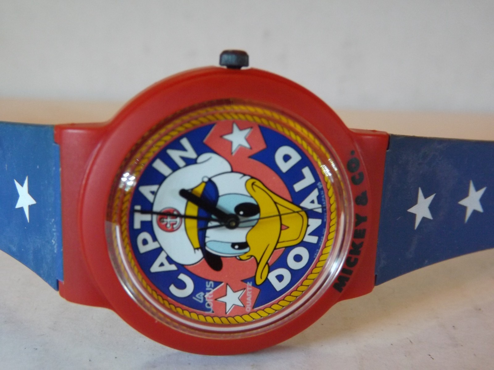 Disney Lorus Mens Vintage Mickey Mouse Watch (Donald Duck)-Captain Don-VHTF-New