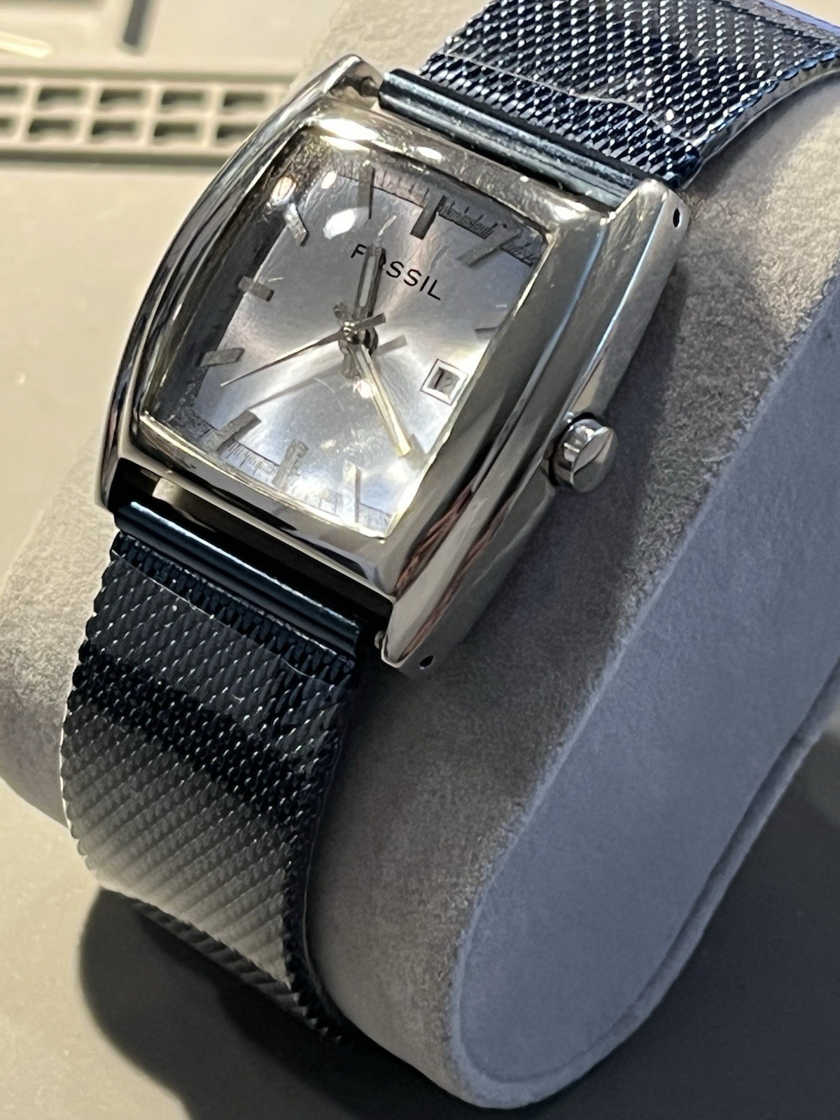 Fossil Quartz Watch Silver/Blue Dial Date Silver Case New Blue Mesh Band w/Box