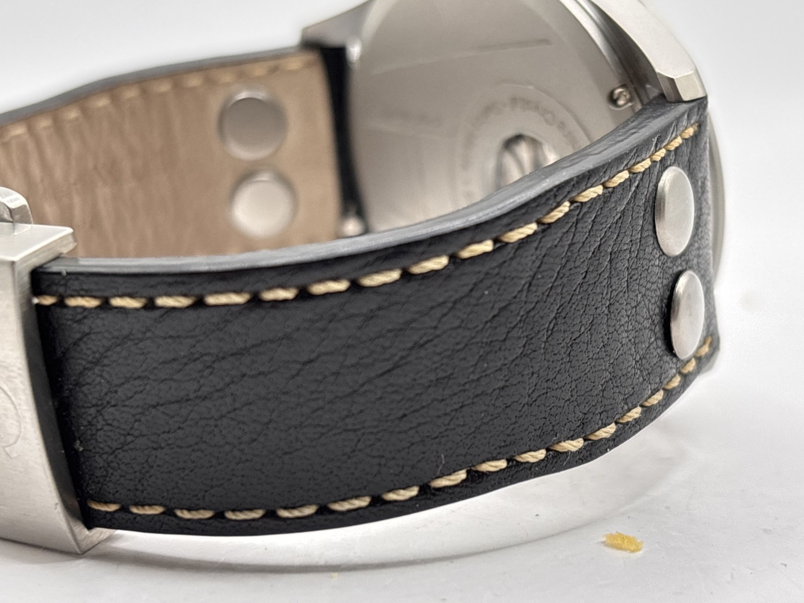 Christopher Ward C8 Pilot Mk2 44mm Aviation watch (06/2011) WH1522