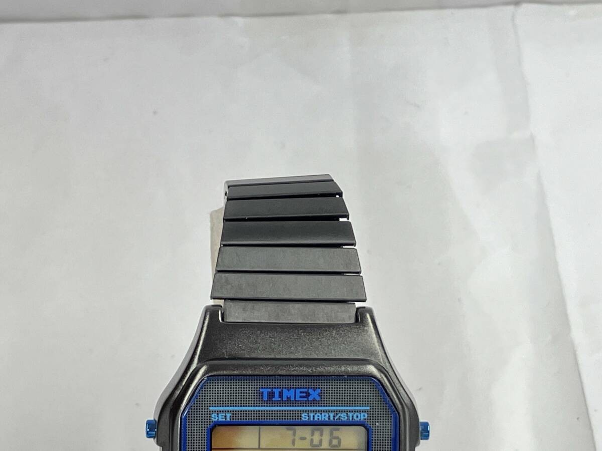 TIMEX TW2V94200 PacMan Collaboration Wristwatch Quartz Timepiece Authentic