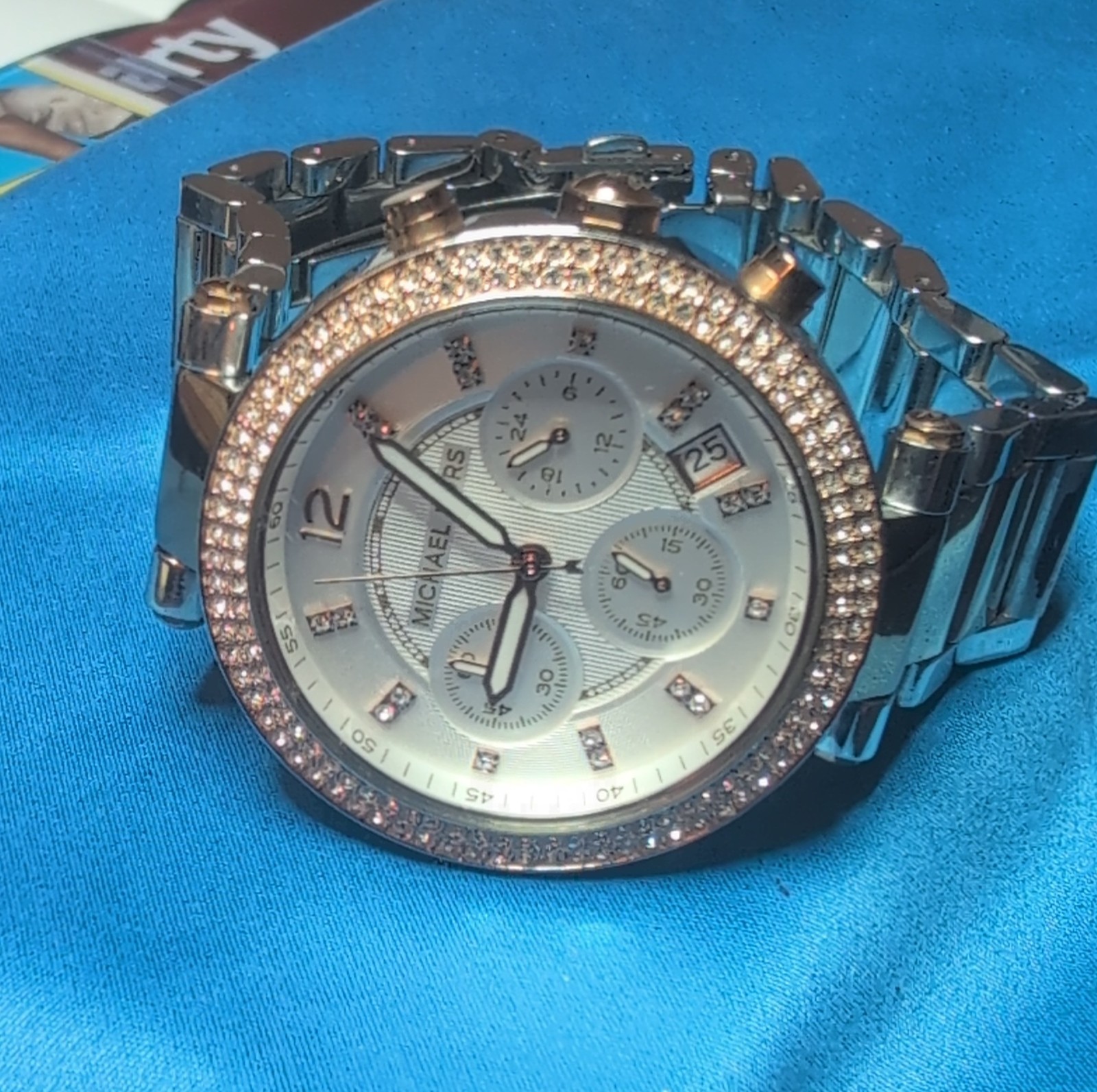 Michael Kors Parker Chronograph Silver Rose Gold Wristwatch Gemstone Bezel