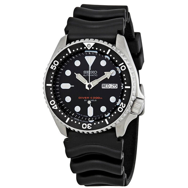 Seiko Men’s SKX007 SKX007K1 Diver Automatic Black Rubber Watch
